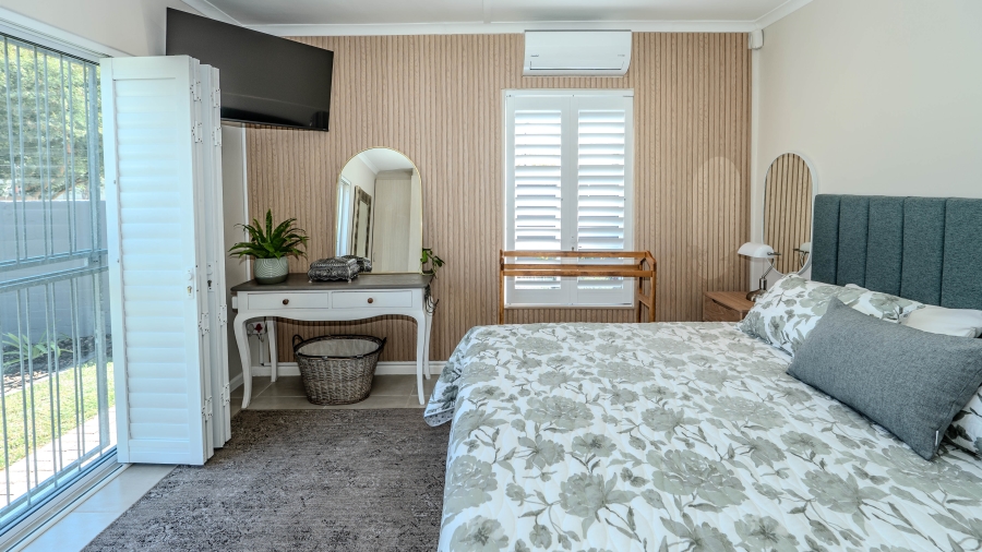 2 Bedroom Property for Sale in Sonstraal Heights Western Cape